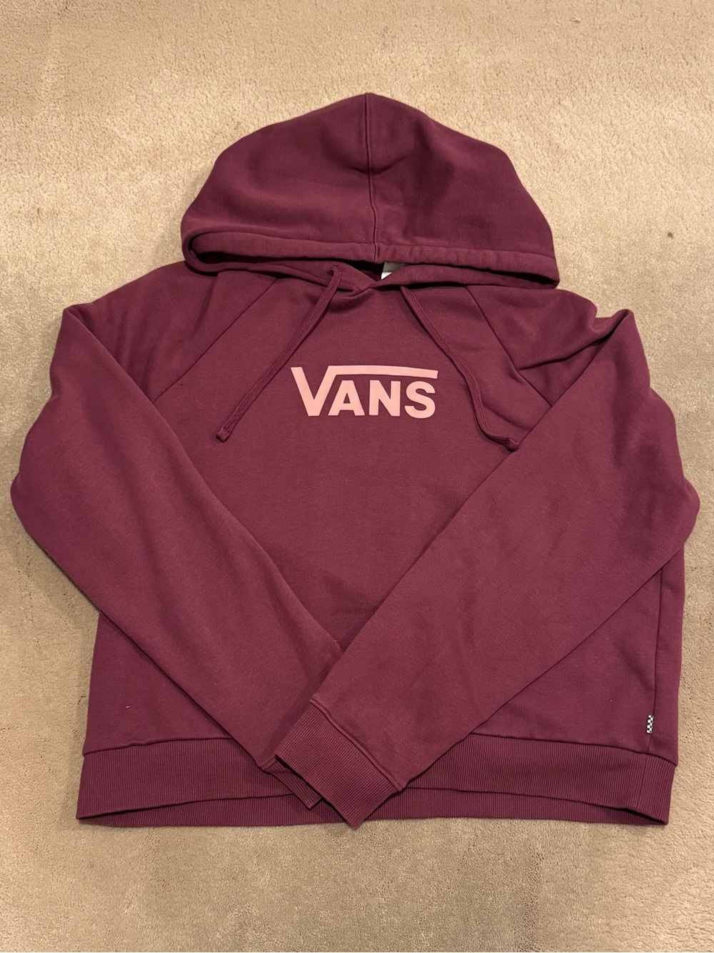 Vans Women’s Classic Logo Pullover Hoodie Burgundy